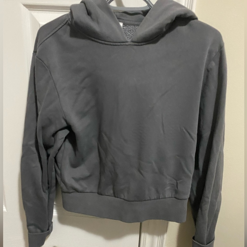 Cropped hoodie gray size small